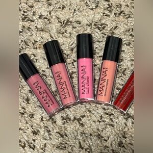 Manna Kadar Lip Gloss Collection
